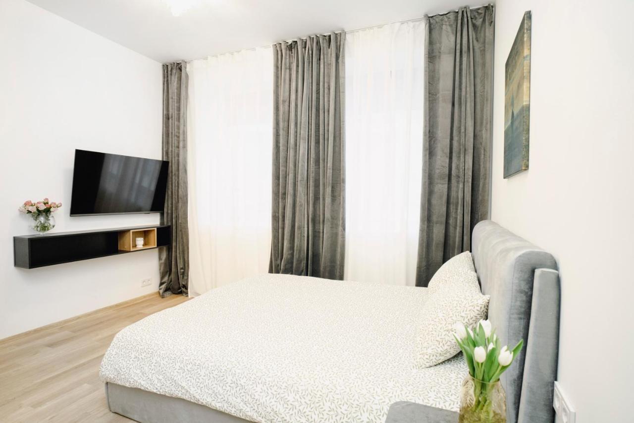 Central Station Apartment No3 Kaunas Ngoại thất bức ảnh