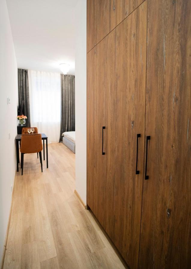 Central Station Apartment No3 Kaunas Ngoại thất bức ảnh